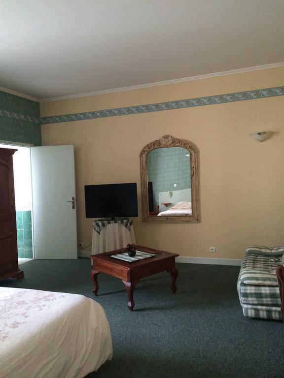 Hotel De Paris Charleville-Mézières Cameră foto